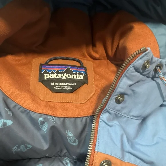 Patagonia Women's Blue and Brown Puffer Jacket - Picture 3 of 4